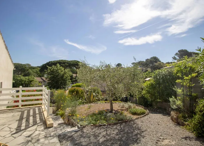 Large Spacious House In Holiday home *
