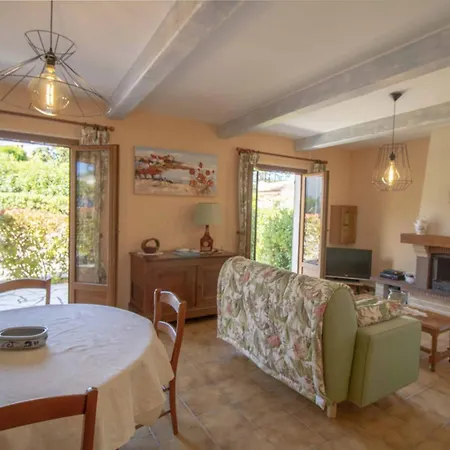 Nyaraló Large Spacious House In Fréjus